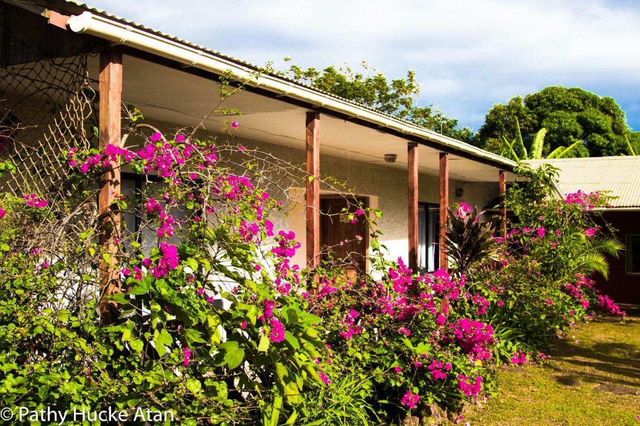 Kahina Lodge Hanga Roa Bagian luar foto